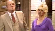 Gordon Jump and Loni Anderson in WKRP in Cincinnati | Image via MTM Enterprises